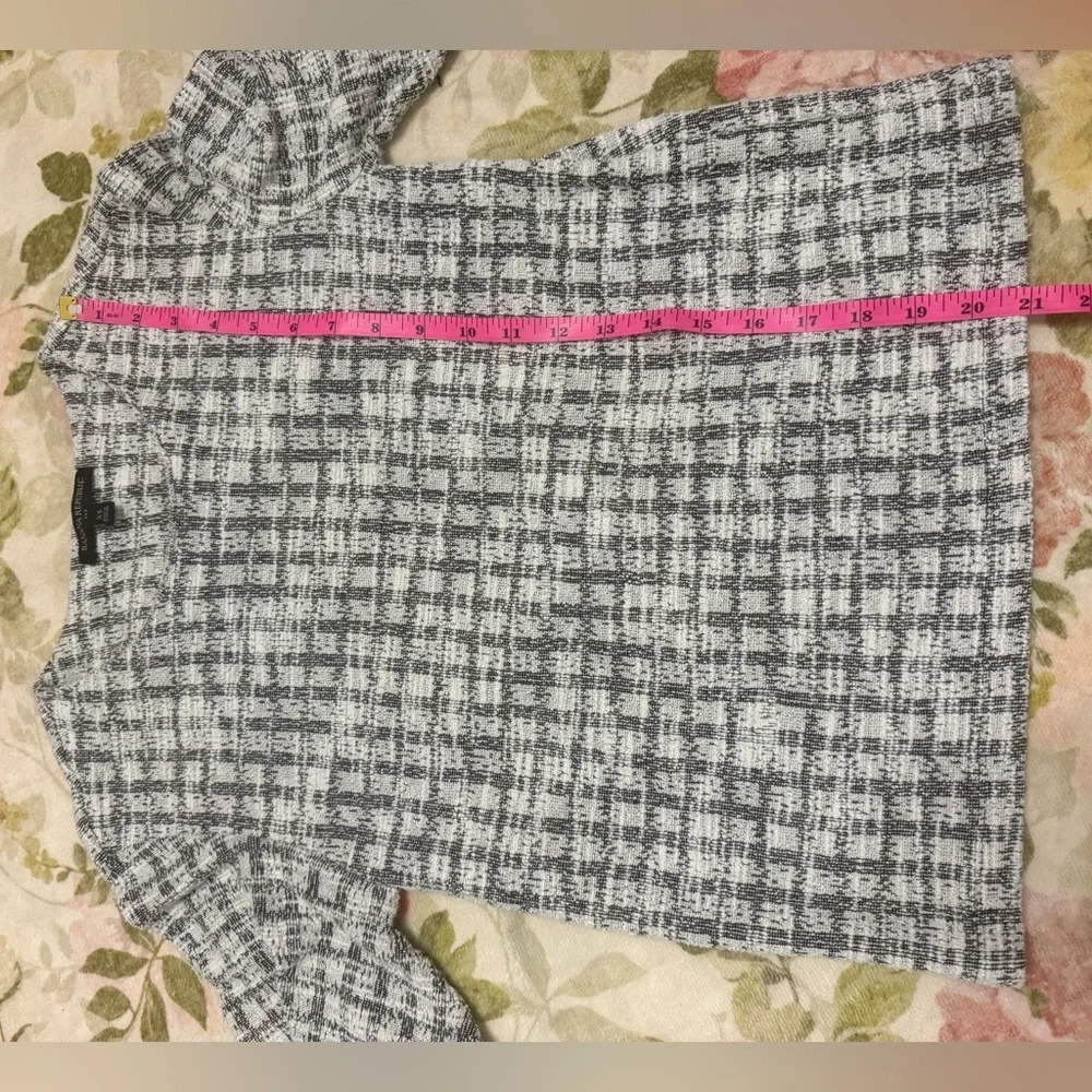 Banana Republic Plaid Textured Tweed Knit Puff Sleeve Short Sleeve Top Blouse